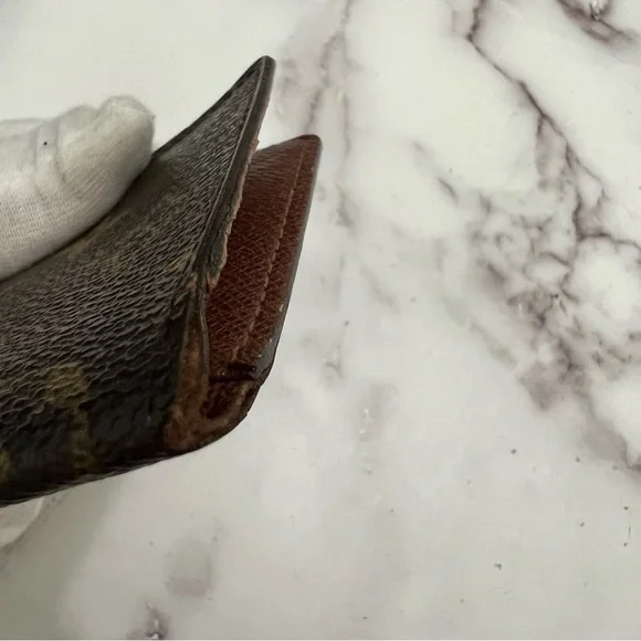 Authentic Louis Vuitton Monogram Credit Card/ ID Wallet